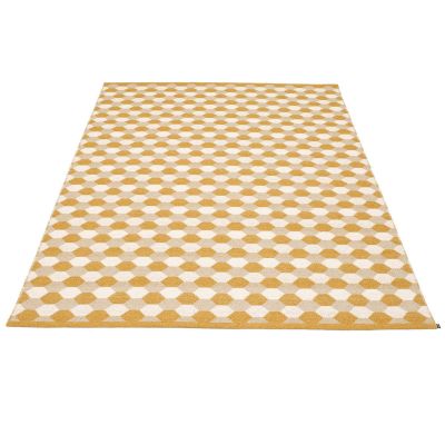 Dana plastic carpet 180x275 Pappelina